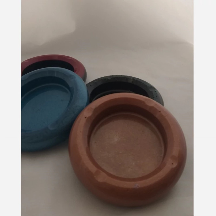 جا سیگاری رزینی