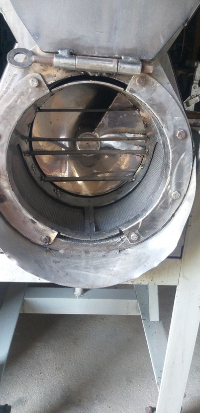 دستگاه آبگیری صنعتی ۸ کاره پرسی oil set به همراه لوازم جانبی